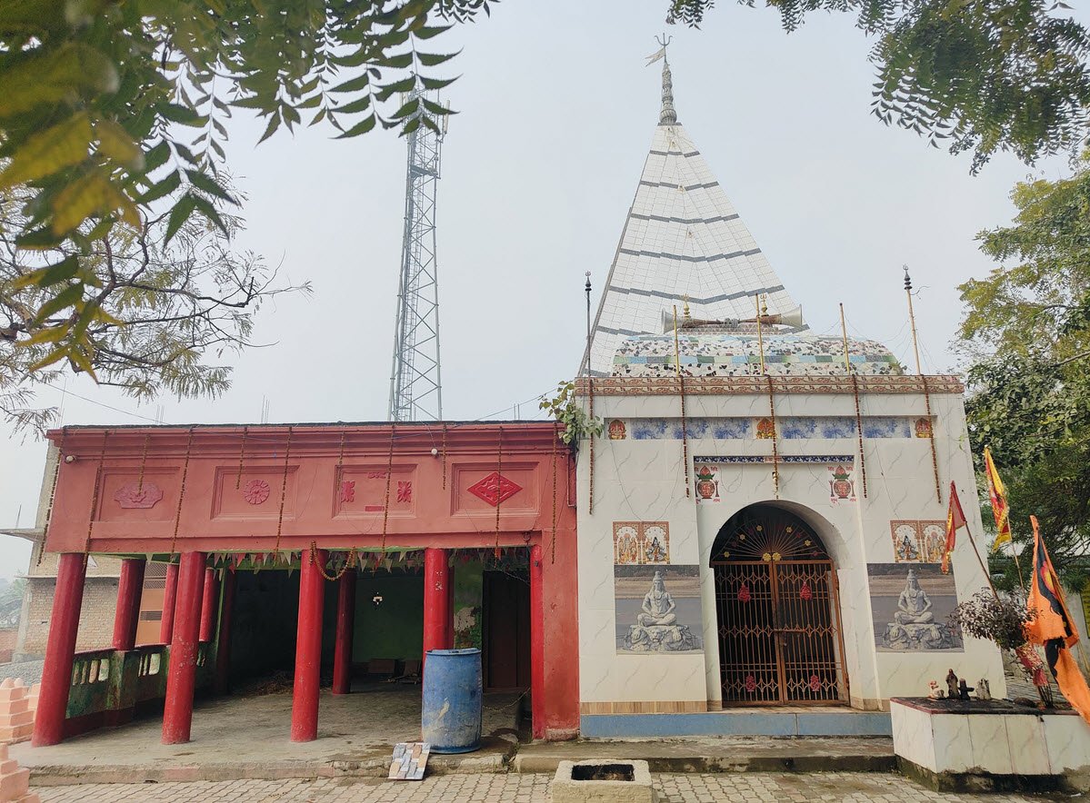Radha Krishna Mandir, Chitragupta Nagar, Siwan, Bihar - Vushii.com Radha Krishna Mandir, Chitragupta Nagar, Siwan, Bihar - Vushii.com